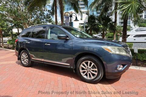 2013 Nissan Pathfinder for sale at Choice Auto Brokers in Fort Lauderdale FL