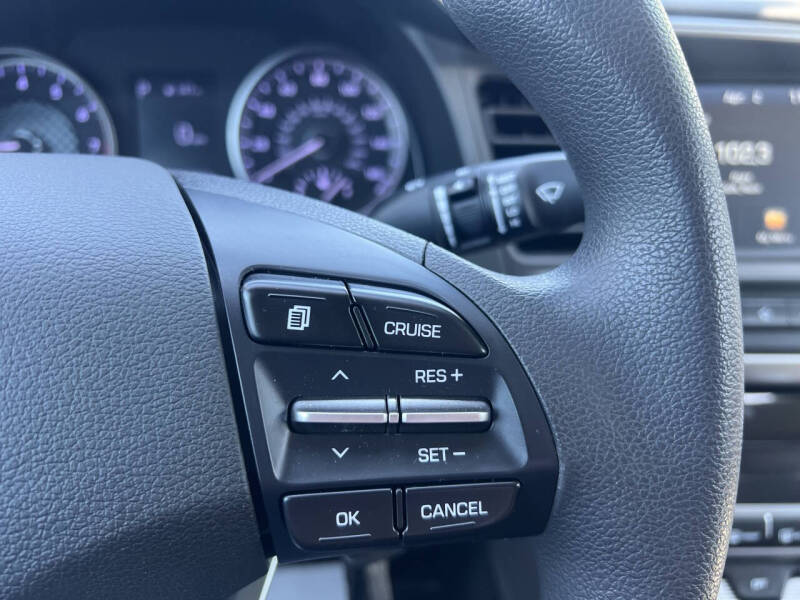 2020 Hyundai Elantra SEL