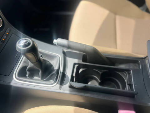 2013 Mazda MAZDA3 i Touring
