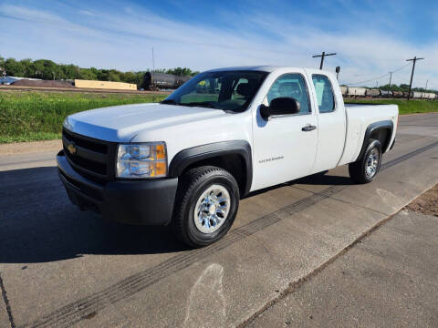 2010 Chevrolet Silverado 1500 for sale at J & J Auto Sales in Sioux City IA