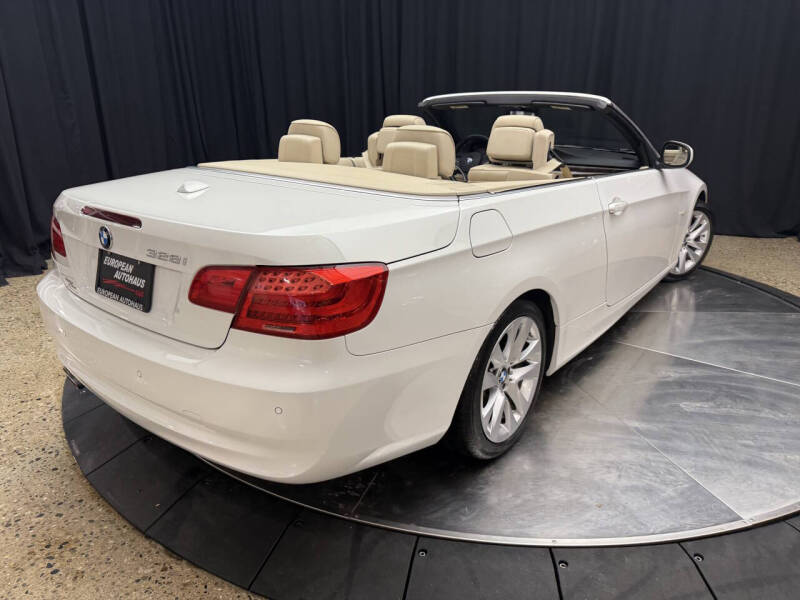 2011 BMW 3 Series 328i