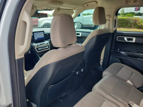 2020 Ford Explorer