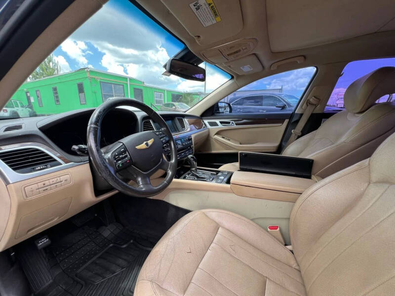 2015 Hyundai Genesis