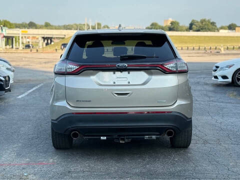 2018 Ford Edge SE