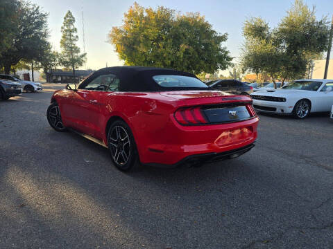 2023 Ford Mustang EcoBoost Premium