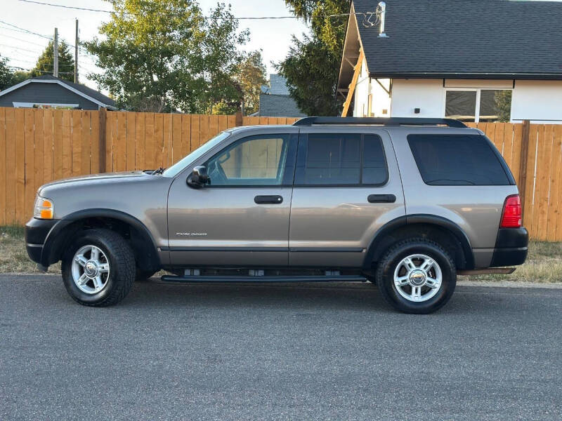 2005 Ford Explorer XLS