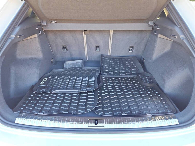 2023 Audi Q3 quattro S line Prem Plus 45 TFSI