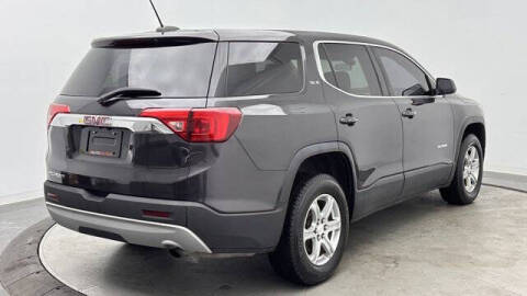 2017 GMC Acadia SLE-1