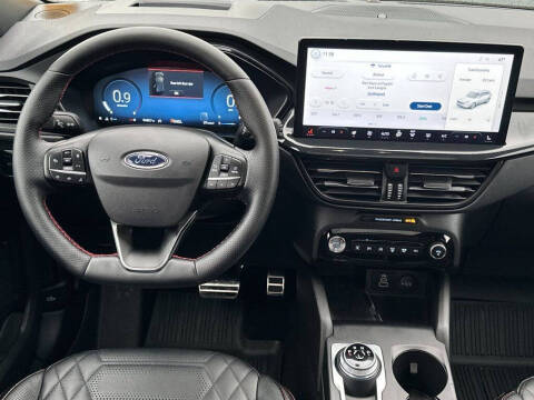 2024 Ford Escape ST-Line Elite