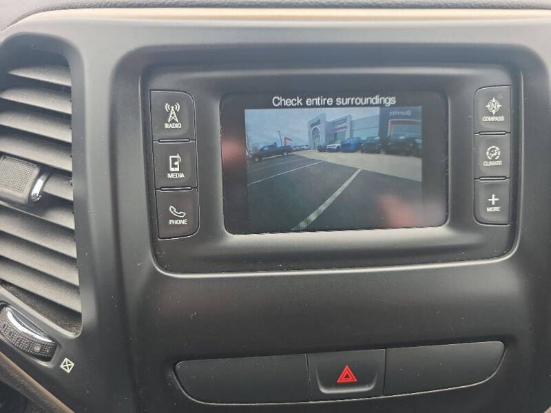 2017 Jeep Cherokee Latitude