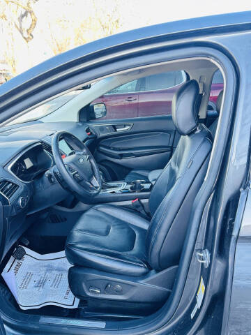 2018 Ford Edge Titanium