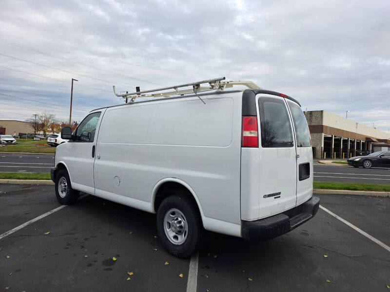 2012 Chevrolet Express 2500