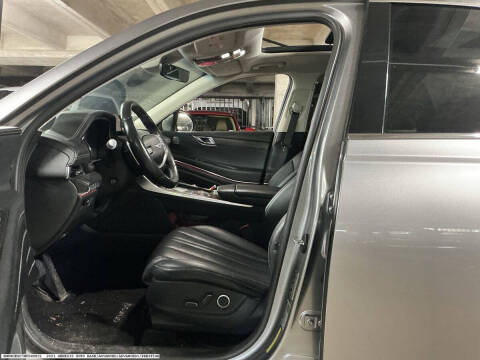 2021 Genesis GV80