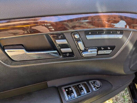 2010 Mercedes-Benz S-Class S 550 4MATIC