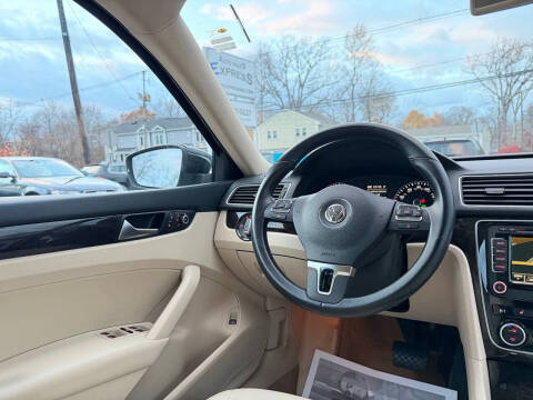 2014 Volkswagen Passat 2.0L TDI SEL Premium
