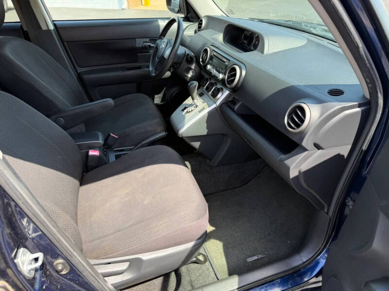 2008 Scion xB