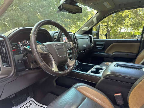 2017 GMC Sierra 2500HD Denali