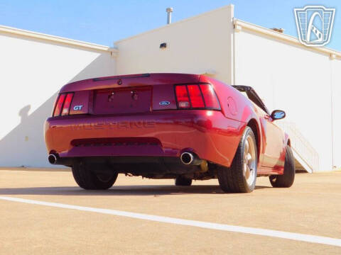 2004 Ford Mustang GT Deluxe
