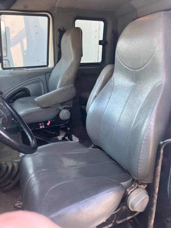 2003 International DuraStar 4300