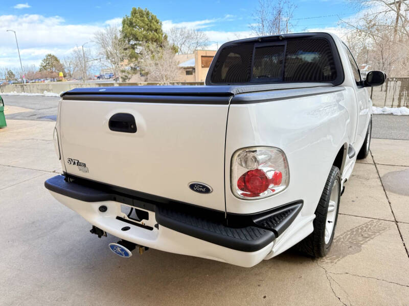 2003 Ford F-150 SVT Lightning