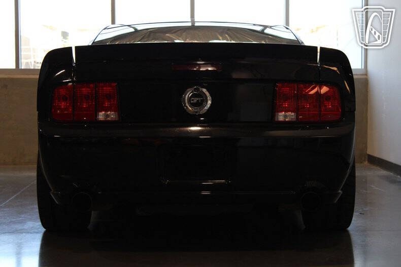2005 Ford Mustang