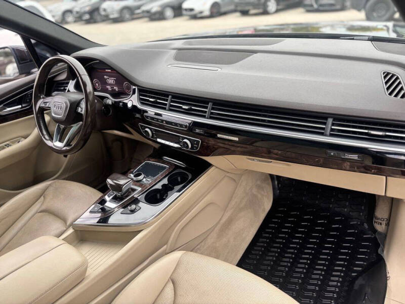 2017 Audi Q7 3.0T quattro Premium Plus