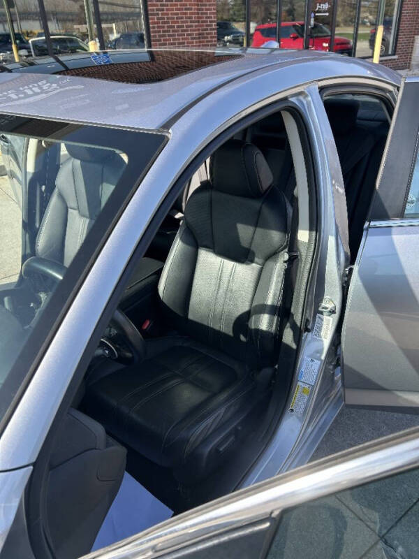 2019 Honda Insight Touring