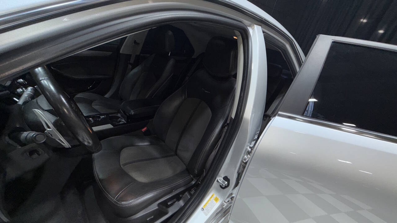 2014 Cadillac CTS-V 61