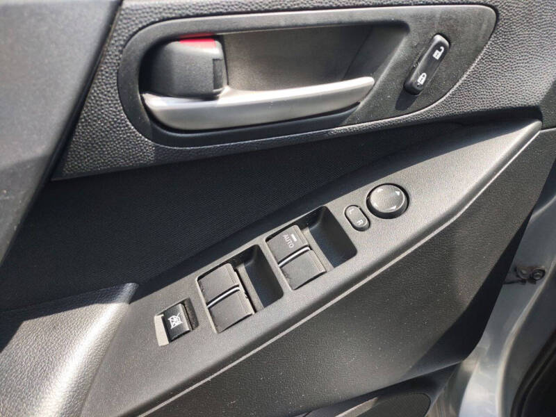 2012 Mazda MAZDA3 i Touring