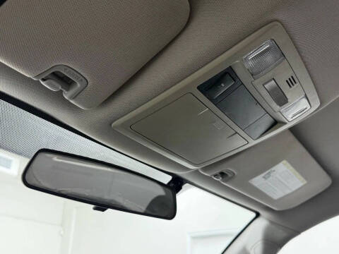 2017 Toyota Tacoma SR