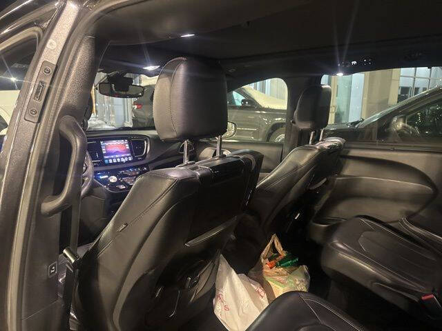 2018 Chrysler Pacifica Touring L Plus