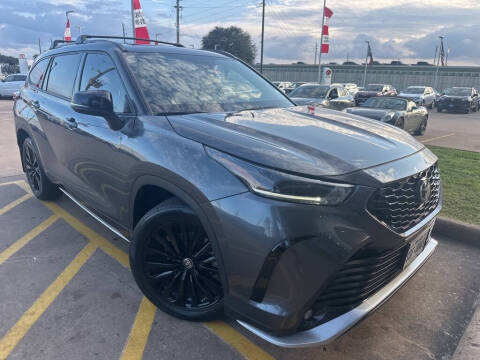 2023 Toyota Highlander XSE