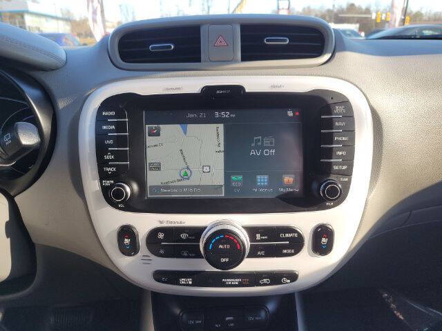2017 Kia Soul EV +