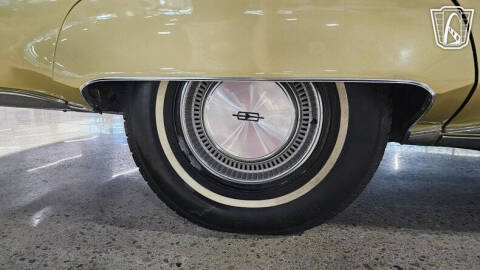 1972 Oldsmobile Ninety-Eight