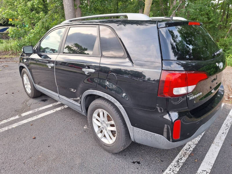 2015 Kia Sorento LX