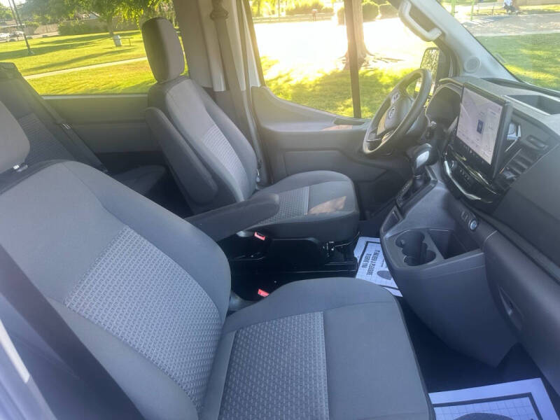 2025 Ford Transit