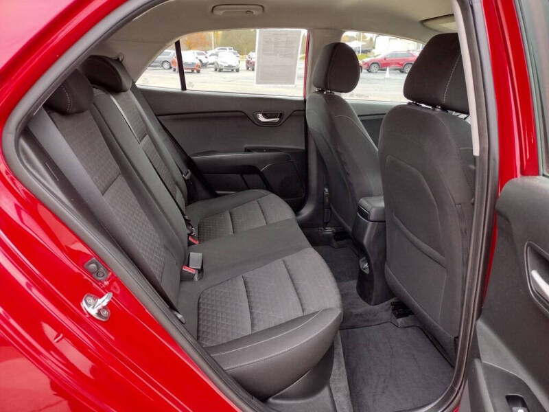 2023 Kia Rio 5-Door S