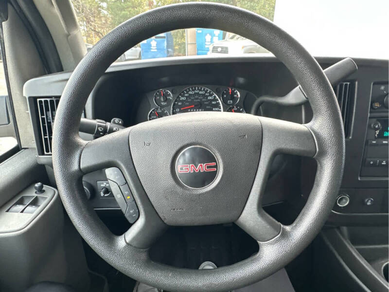 2024 GMC Savana 2500