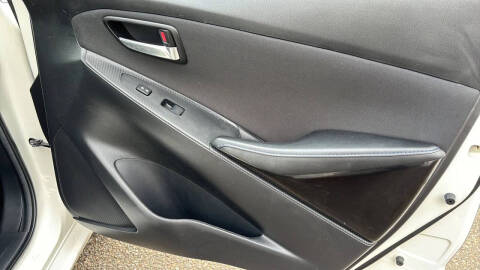 2017 Toyota Yaris iA