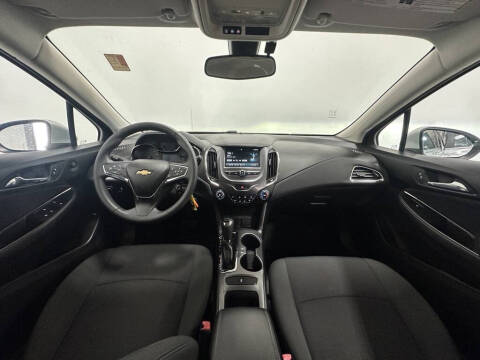 2016 Chevrolet Cruze LT Auto