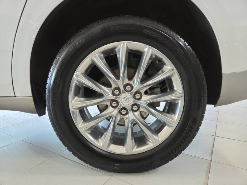 2020 Buick Enclave Essence