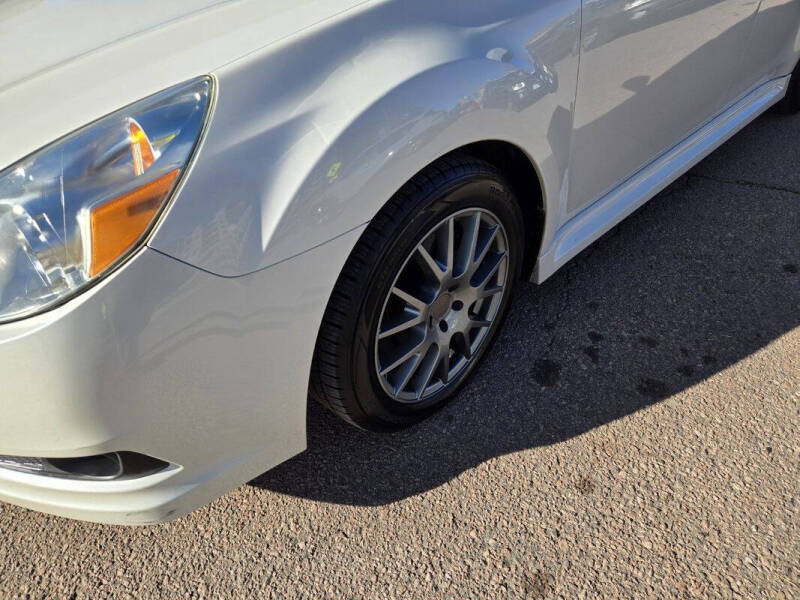 2011 Subaru Legacy 3.6R Limited