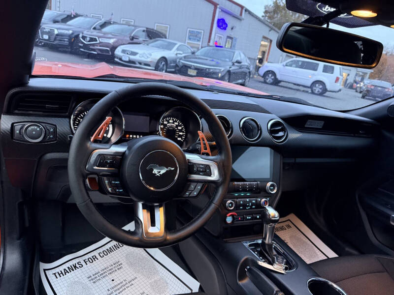 2016 Ford Mustang V6