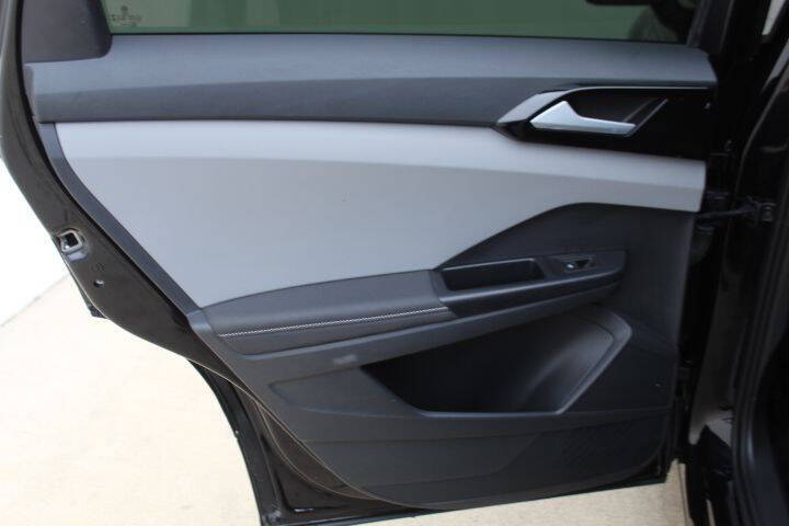 2024 Volkswagen Taos S