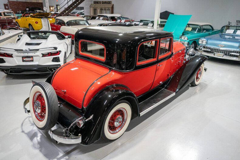 1933 Packard Eight