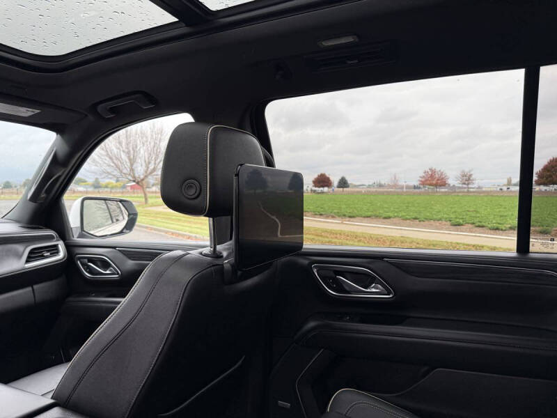 2021 GMC Yukon XL SLT