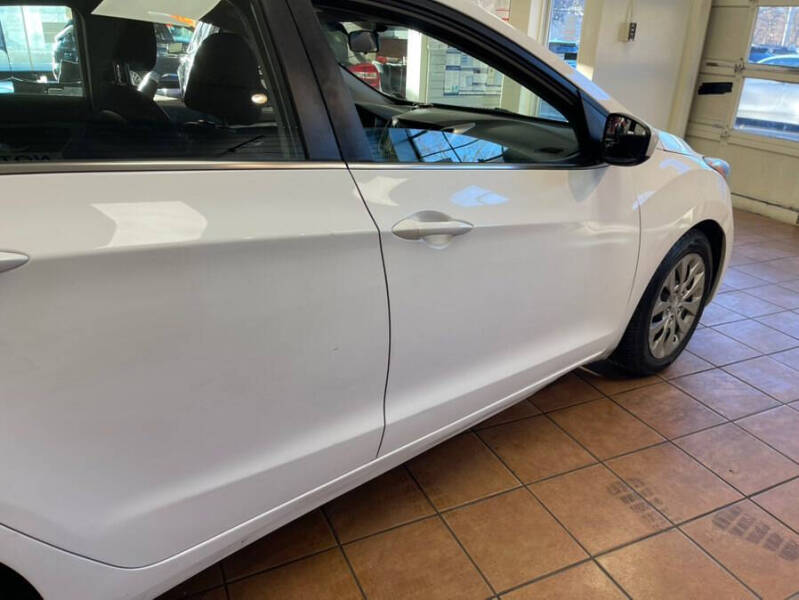 2017 Hyundai Elantra GT