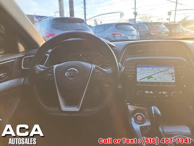 2017 Nissan Maxima