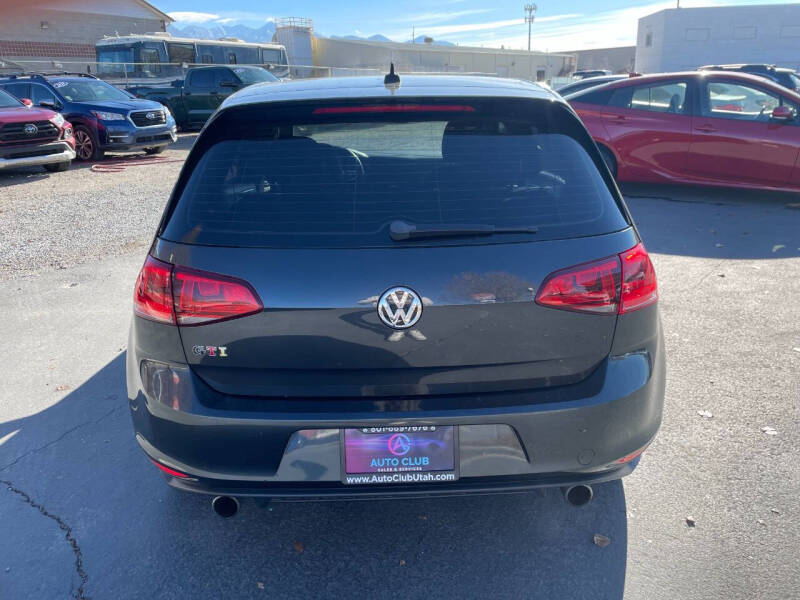 2017 Volkswagen Golf GTI Autobahn