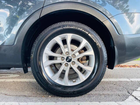 2020 Kia Telluride LX